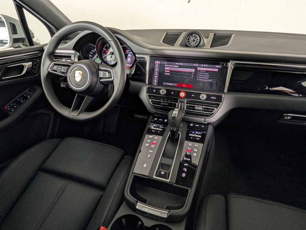New 2026 Porsche Macan AWD/4WD image 22