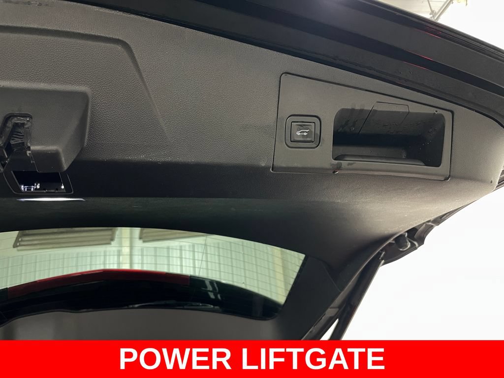 Certified 2018 Cadillac XT5 Luxury w/ Driver Awareness Package AWD/4WD image 49