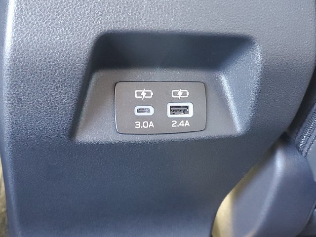 New 2026 Subaru Crosstrek 2.5i Limited AWD/4WD image 11
