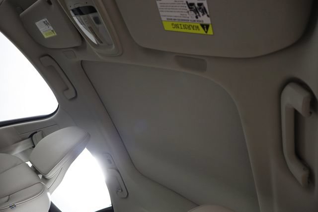 Used 2024 Volvo S60 B5 Plus w/ Climate Package FWD image 22