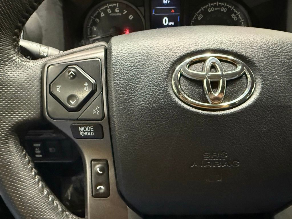 Used 2018 Toyota Tacoma TRD Sport image 26