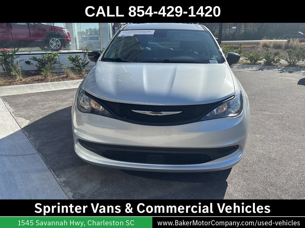 Used 2024 Chrysler Voyager LX FWD video 2