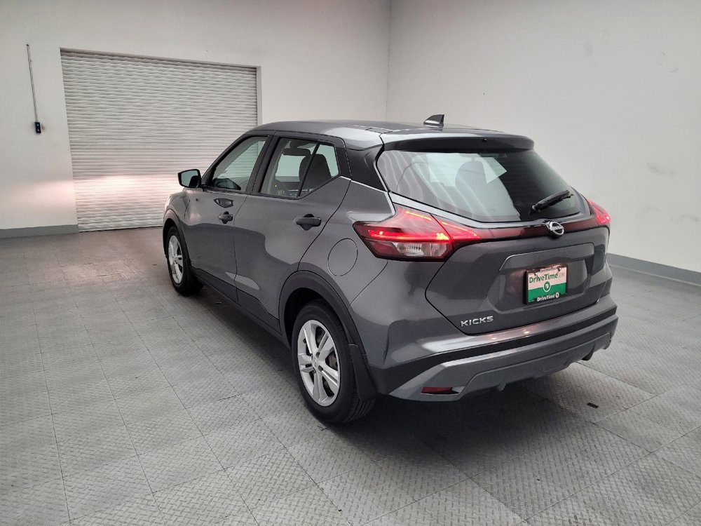 Used 2022 Nissan Kicks S image 5