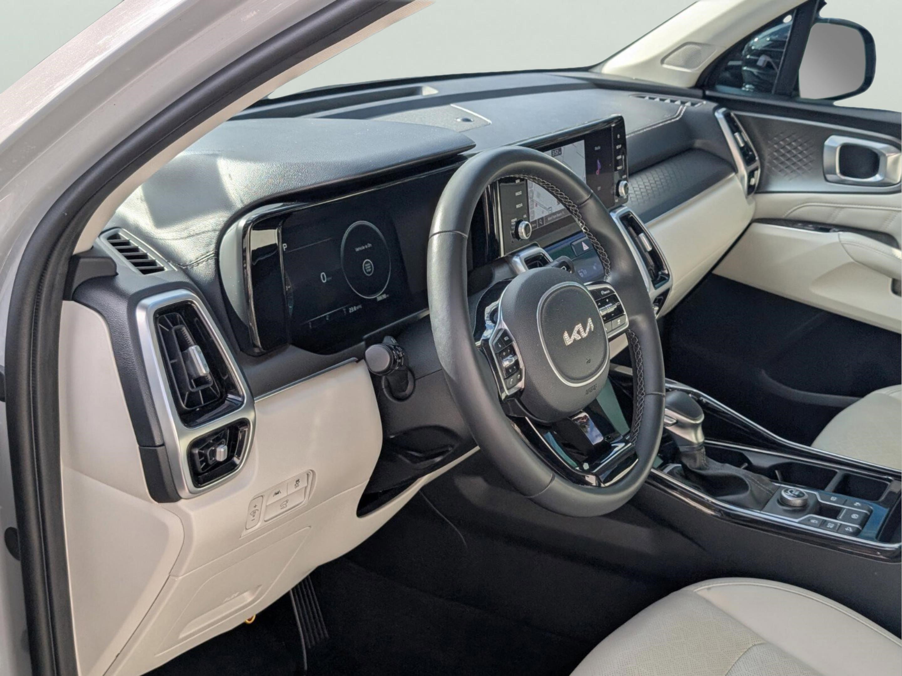 Used 2023 Kia Sorento SX image 30