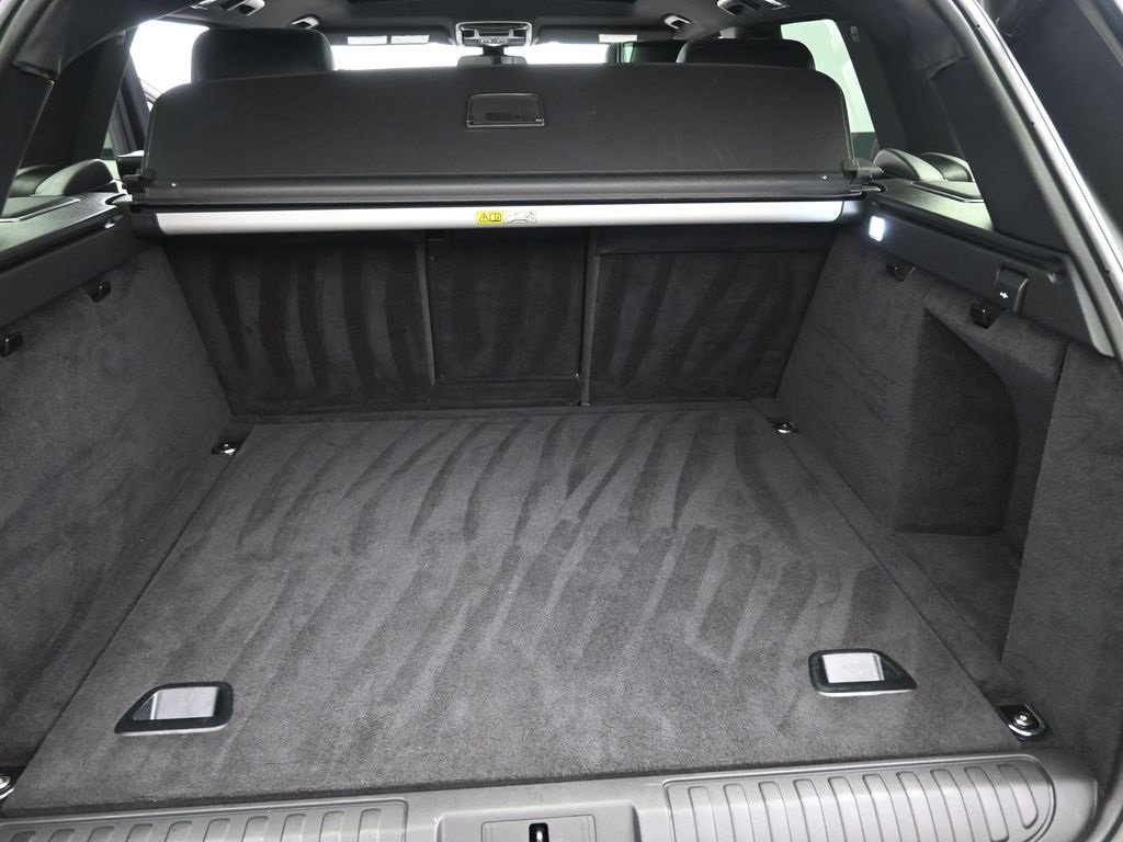 Used 2016 Land Rover Range Rover Sport HSE image 14
