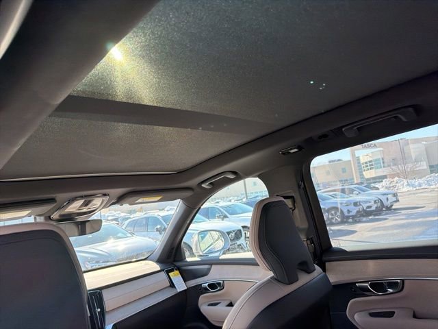 New 2026 Volvo XC90 B6 Plus w/ Protection Package Premier AWD/4WD image 10
