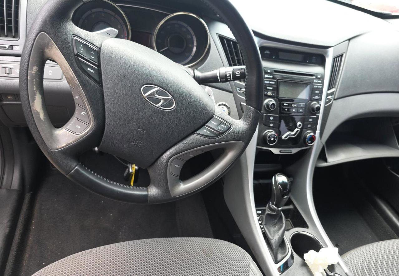 Used 2013 Hyundai Sonata SE image 13