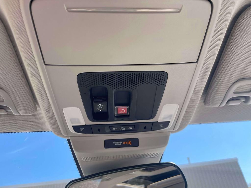Certified 2023 Honda Accord EX image 31