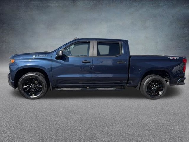 Used 2020 Chevrolet Silverado 1500 Custom w/ Custom Value Package AWD/4WD image 11