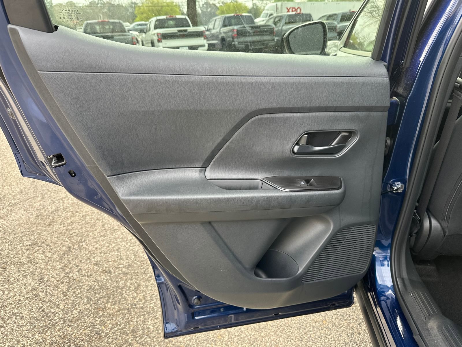 New 2026 Nissan Kicks S image 19