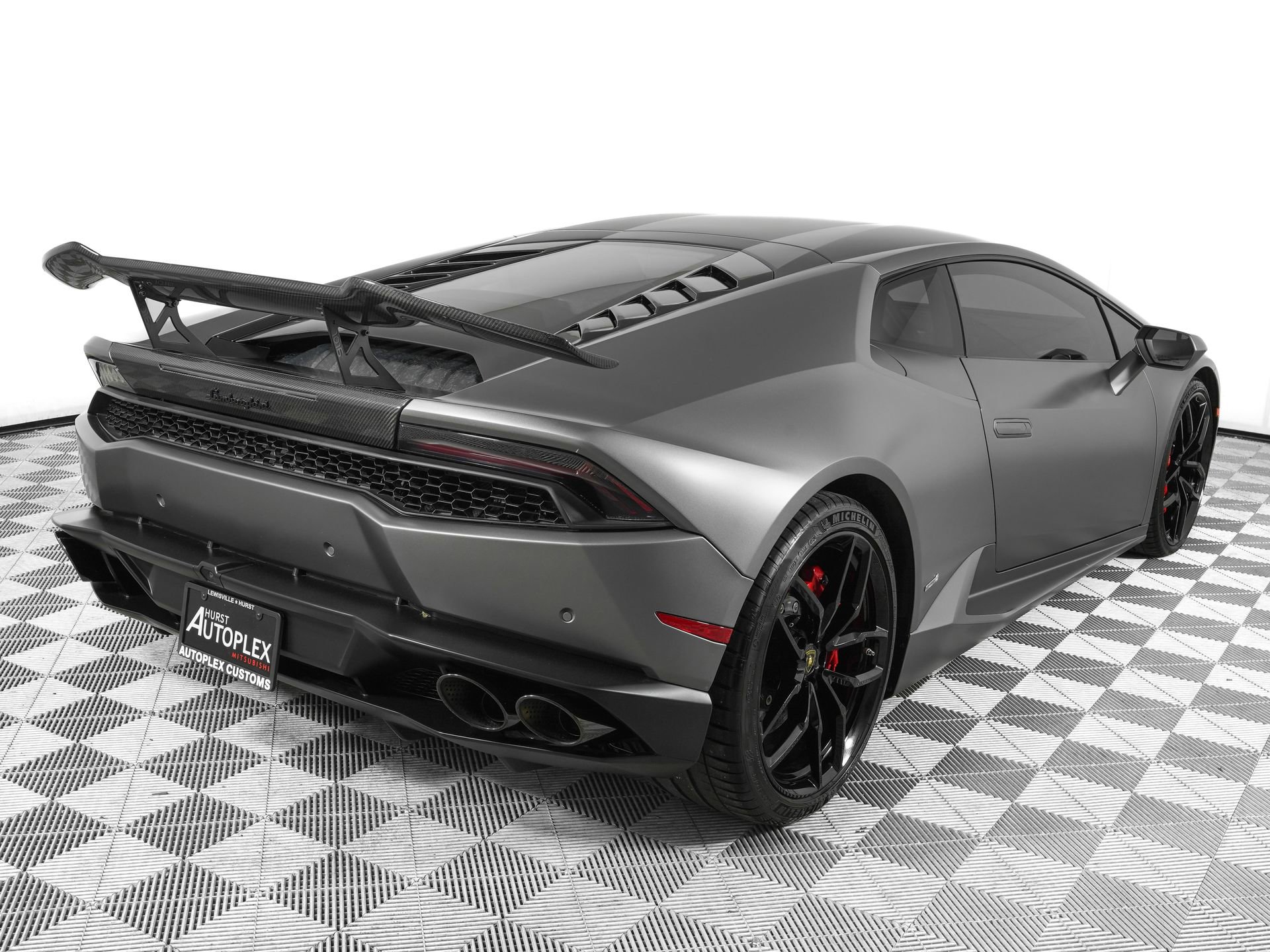 Used 2015 Lamborghini Huracan LP 610-4 AWD/4WD image 5