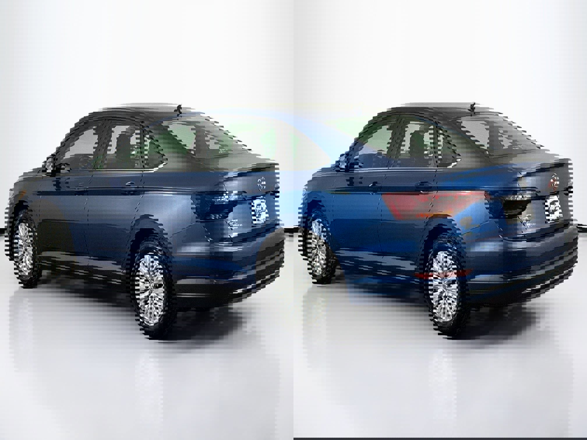 Used 2019 Volkswagen Jetta S w/ Driver Assistance Package image 9