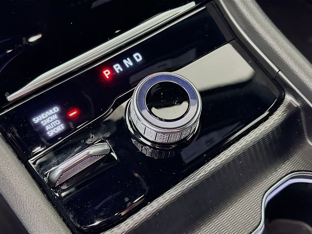 Certified 2025 Jeep Grand Cherokee Limited AWD/4WD image 26