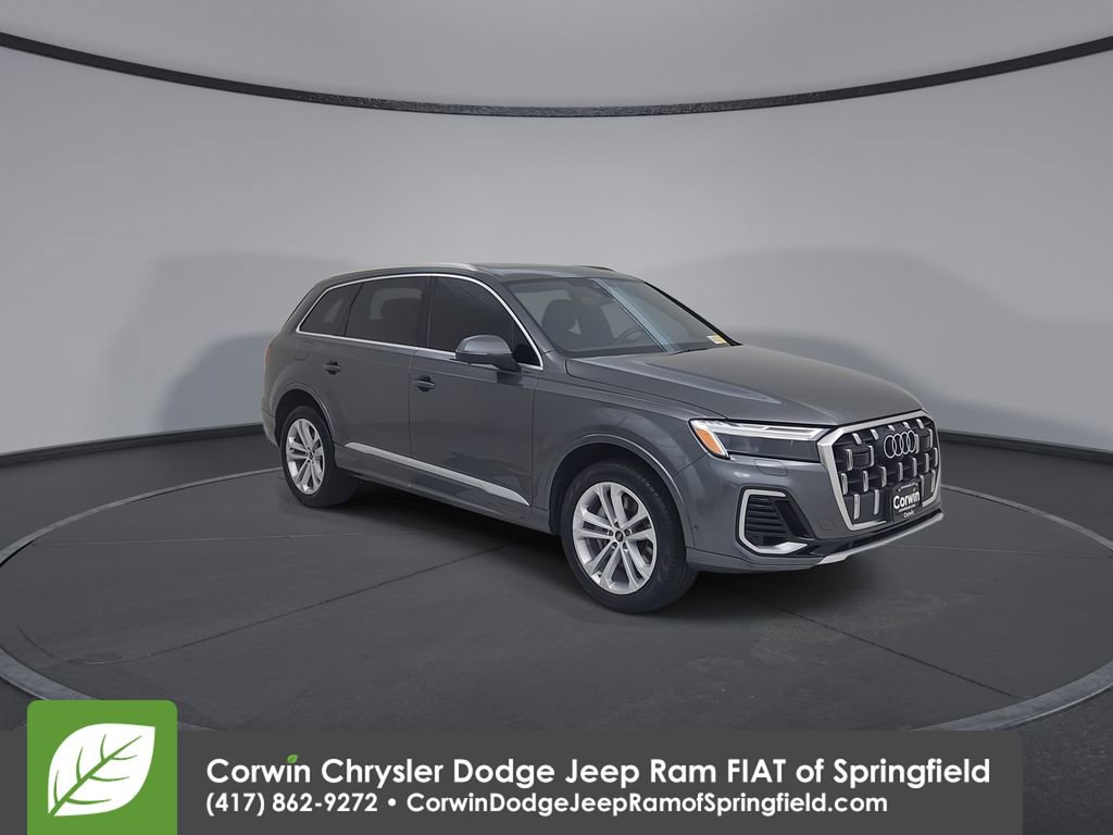 Used 2025 Audi Q7 3.0T Premium Plus AWD/4WD image 3