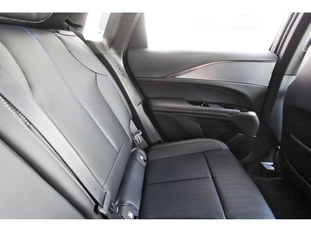 New 2027 Cadillac Lyriq Sport AWD/4WD image 11