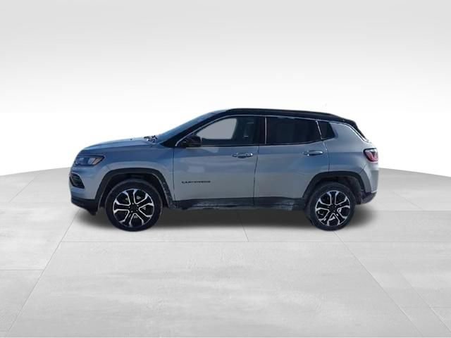 Used 2022 Jeep Compass Limited AWD/4WD image 13