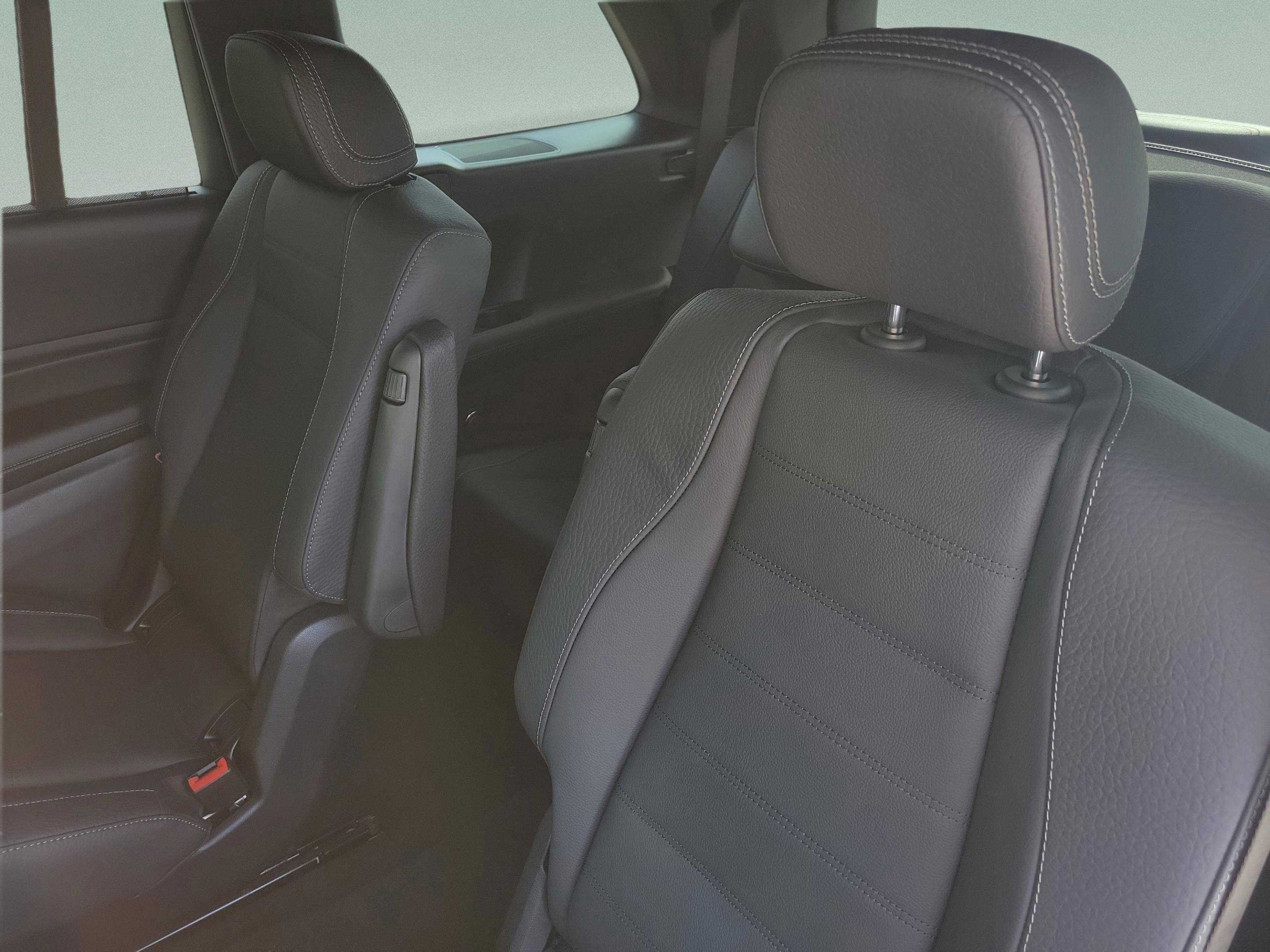 New 2026 Mercedes-Benz GLS 580 4MATIC image 9