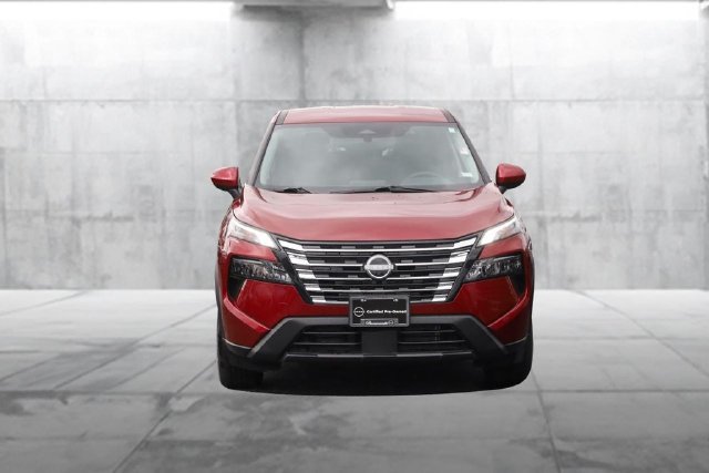 Certified 2025 Nissan Rogue SV AWD/4WD image 4