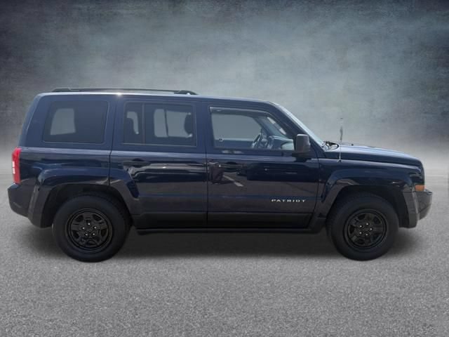 Used 2012 Jeep Patriot Sport FWD image 5