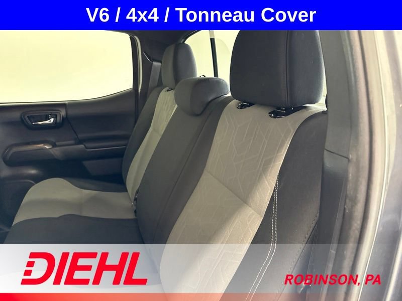 Used 2020 Toyota Tacoma TRD Sport AWD/4WD image 17