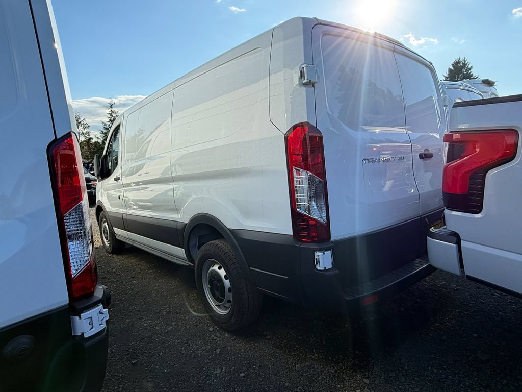 Used 2024 Ford Transit 150 Low Roof RWD image 2