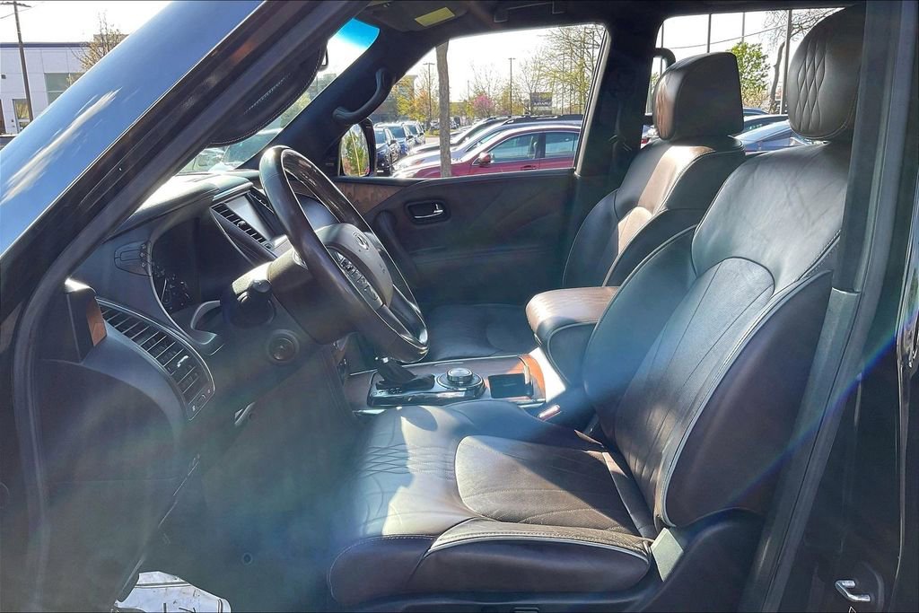Used 2016 INFINITI QX80 Limited image 28