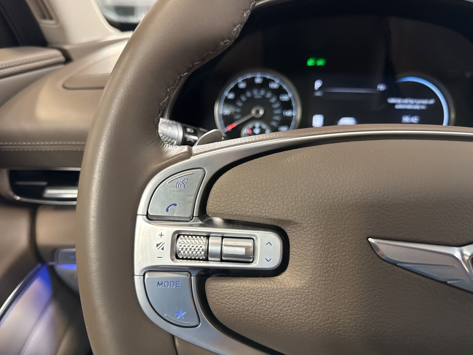 Used 2024 Genesis GV80 3.5T image 40