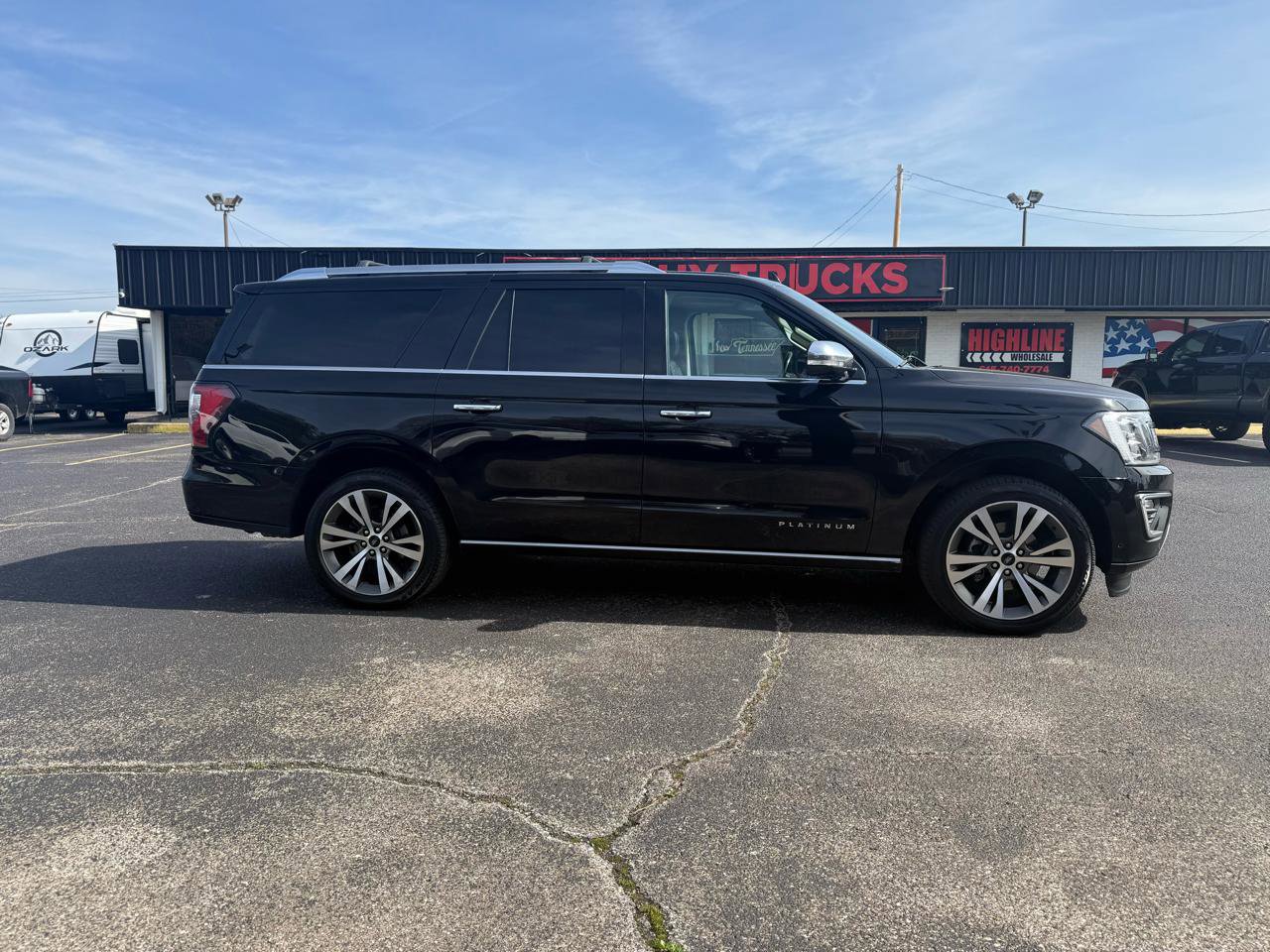Used 2021 Ford Expedition Max Platinum AWD/4WD image 3