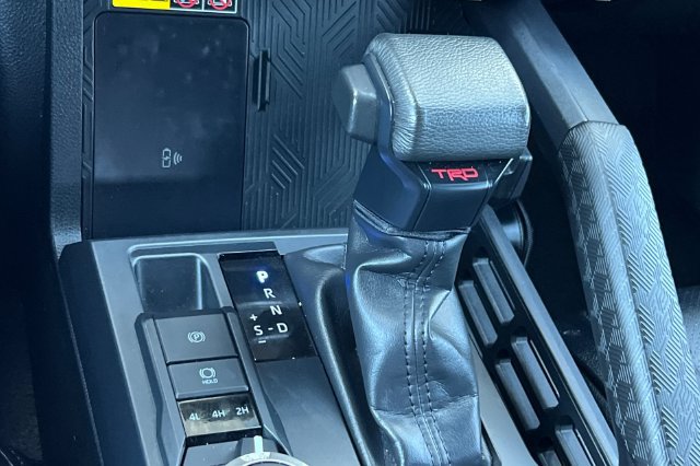 Used 2024 Toyota Tacoma TRD Sport w/ TRD Sport Upgrade Package AWD/4WD image 22