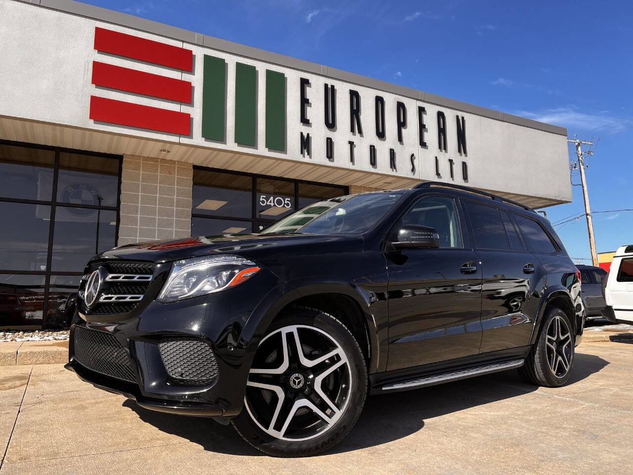 Used 2018 Mercedes-Benz GLS 550 4MATIC w/ Driver Assistance Package image 1