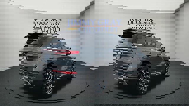 Used 2025 Lincoln Corsair Reserve w/ Equipment Group 202A image 5