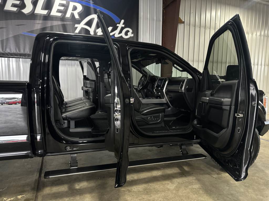 Used 2019 Ford F350 Platinum w/ Platinum Ultimate Package image 5