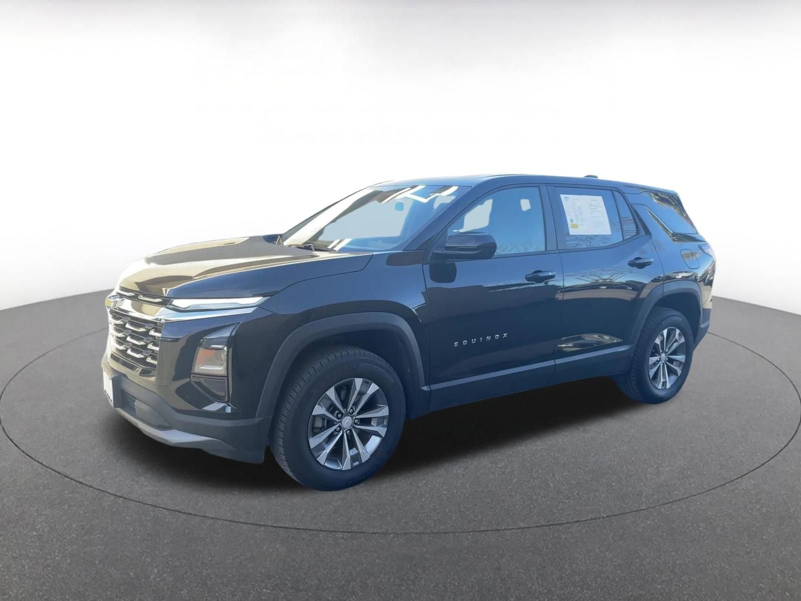 Used 2025 Chevrolet Equinox LT AWD/4WD image 7