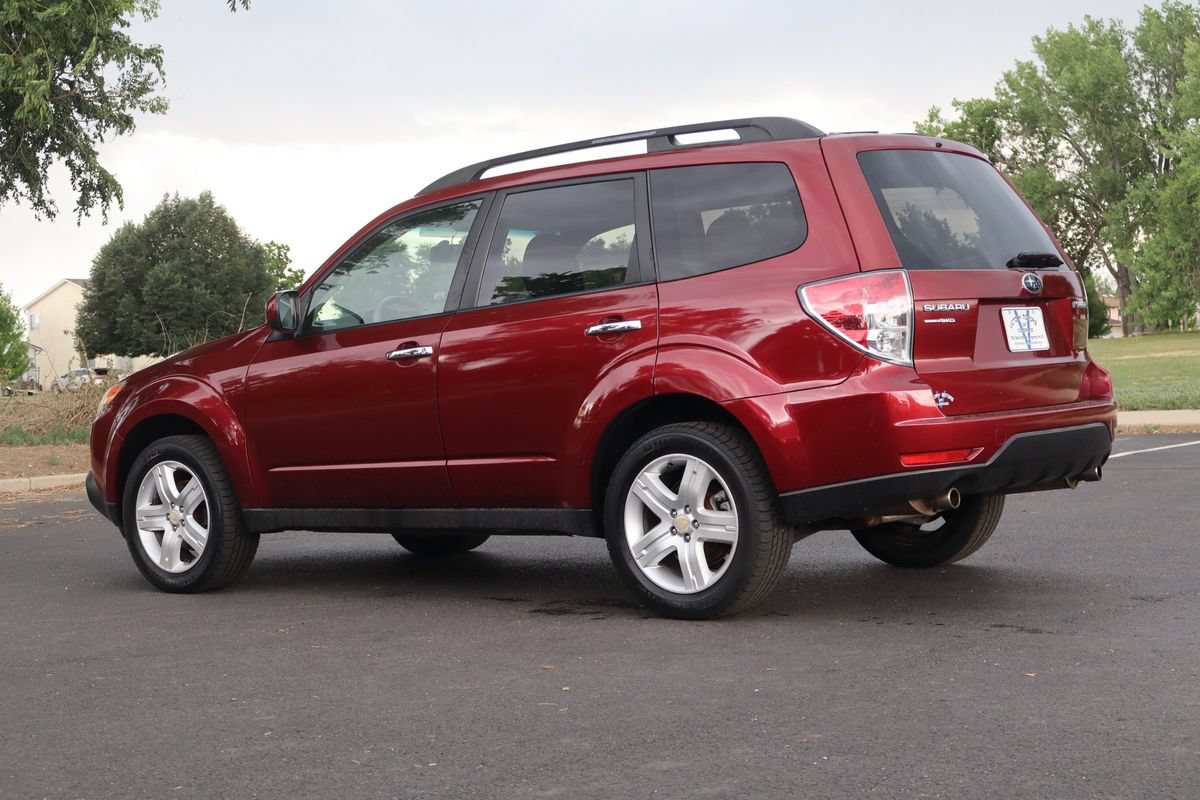 Used 2010 Subaru Forester 2.5X Limited w/ Popular Equipment Group 4B AWD/4WD image 7