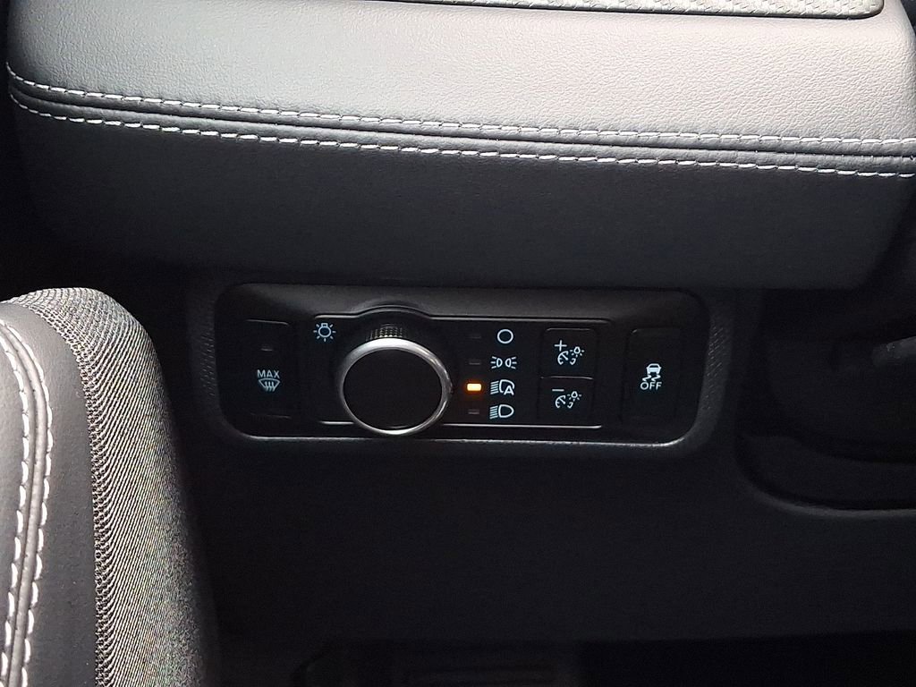 Used 2024 Ford Mustang Mach-E Premium image 23