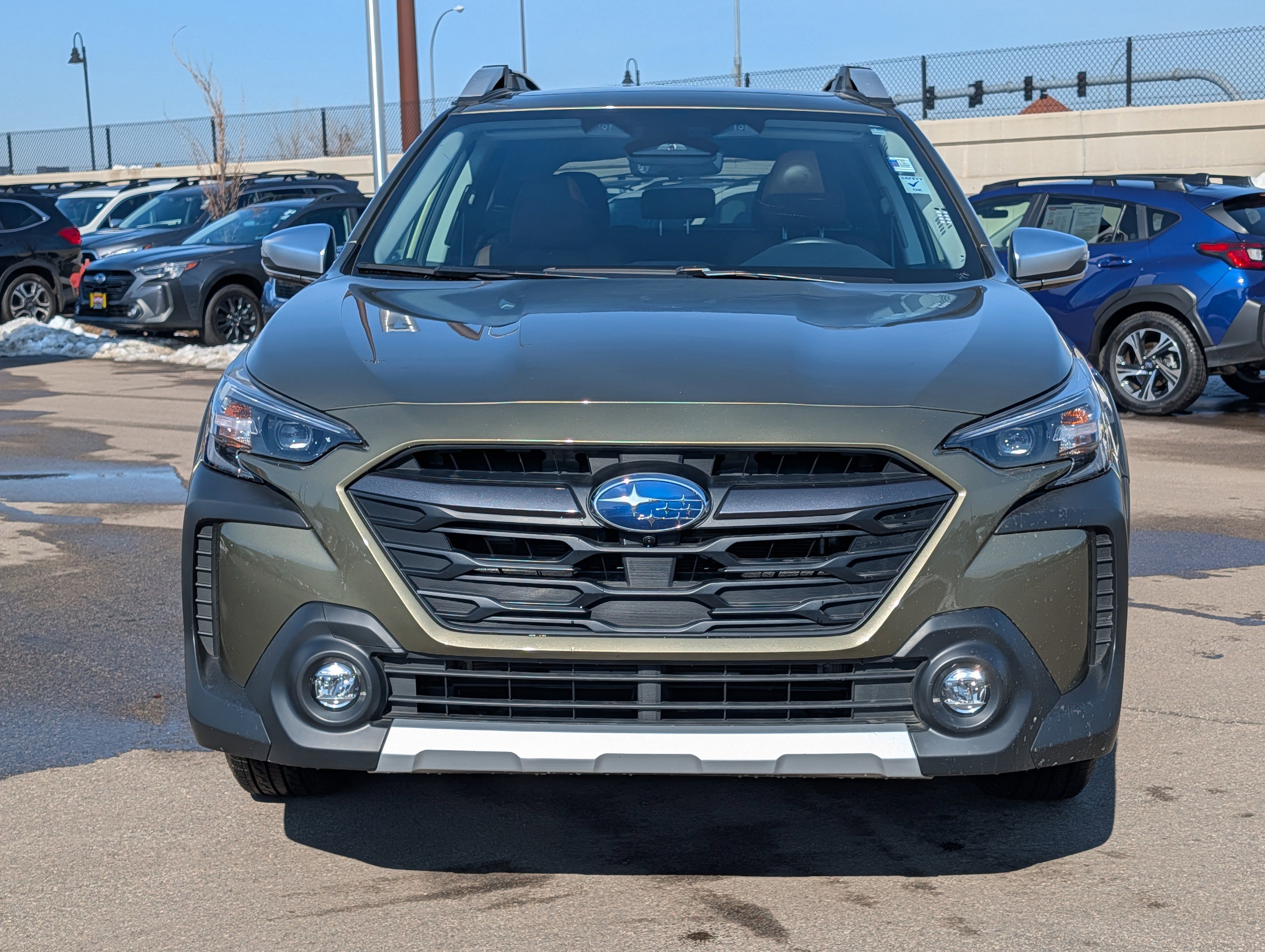 Used 2024 Subaru Outback Touring XT video 2