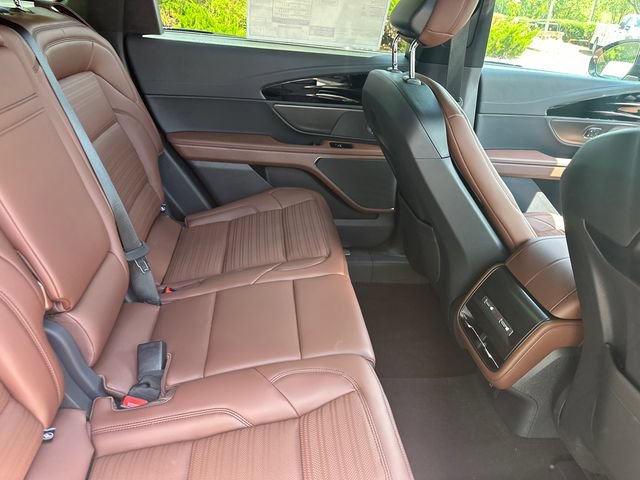 New 2026 Lincoln Nautilus Reserve w/ Jet Appearance Package AWD/4WD image 16