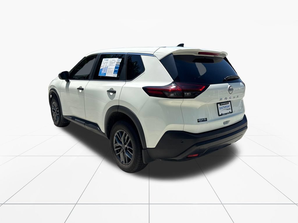 Used 2023 Nissan Rogue S FWD image 6