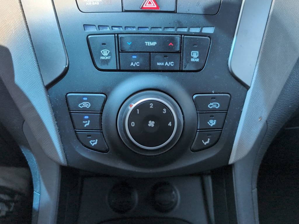 Used 2018 Hyundai Santa Fe Sport FWD image 14