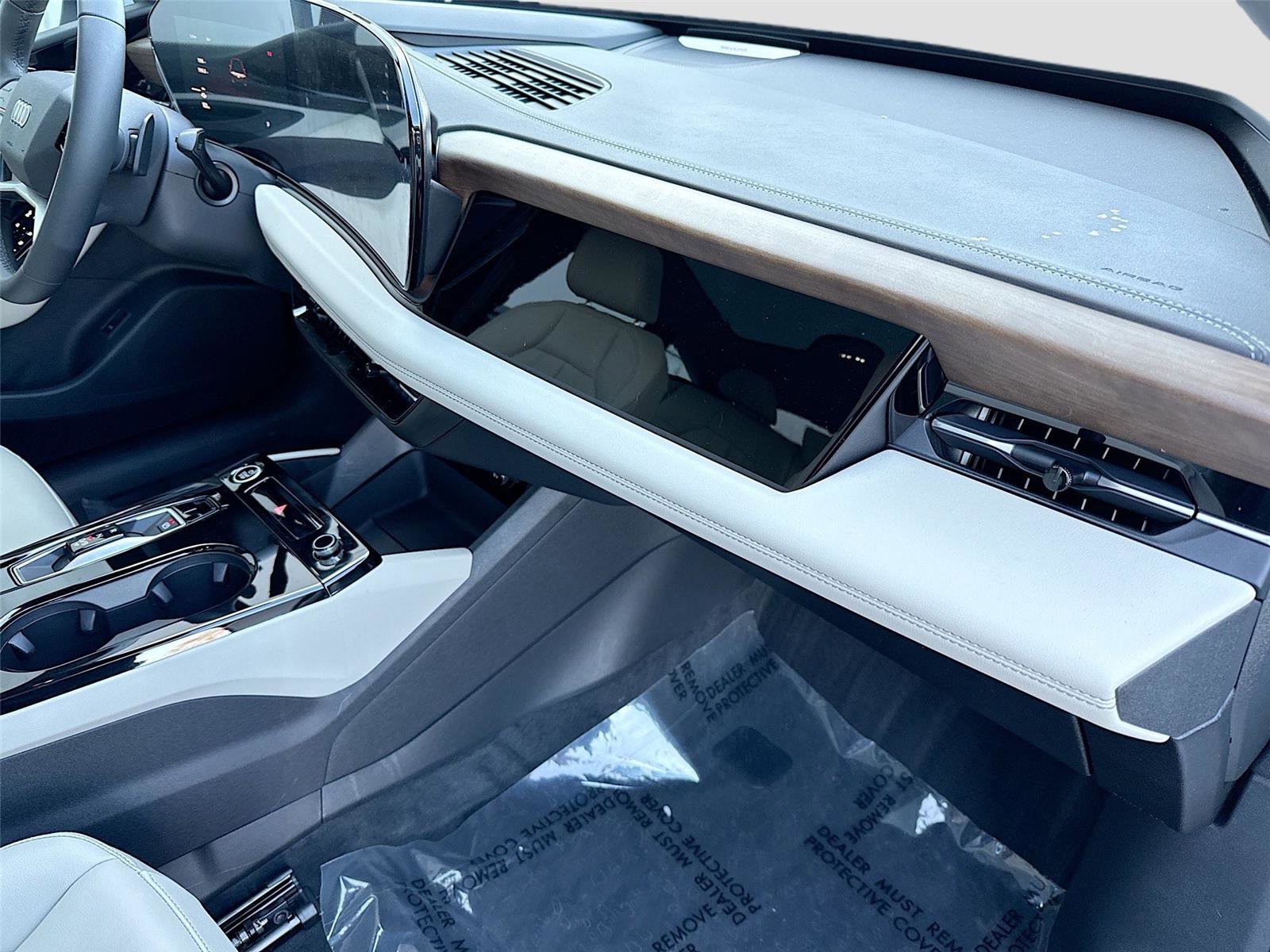 Certified 2025 Audi A6 e-tron Premium Plus w/ Premium Plus image 30