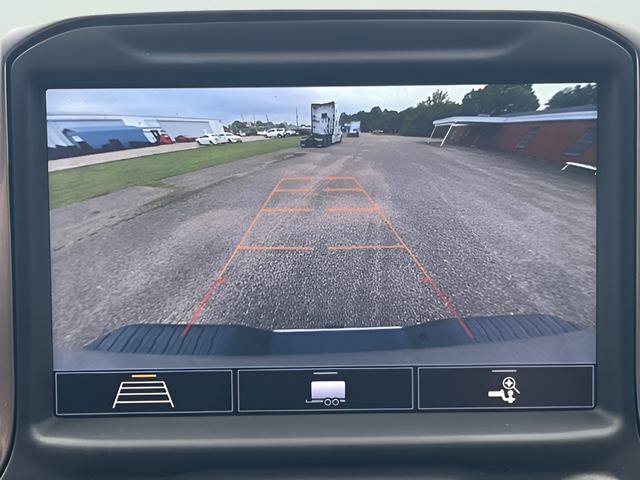 Used 2020 Chevrolet Silverado 2500 LT w/ Texas Edition AWD/4WD image 25