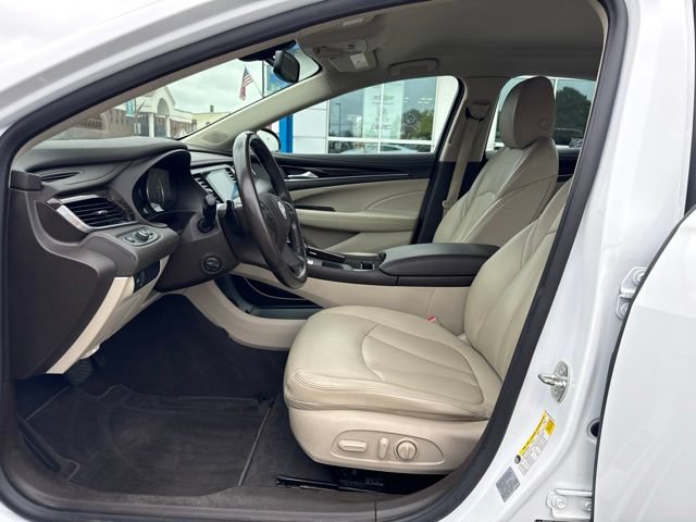 Used 2017 Buick LaCrosse Preferred FWD image 12