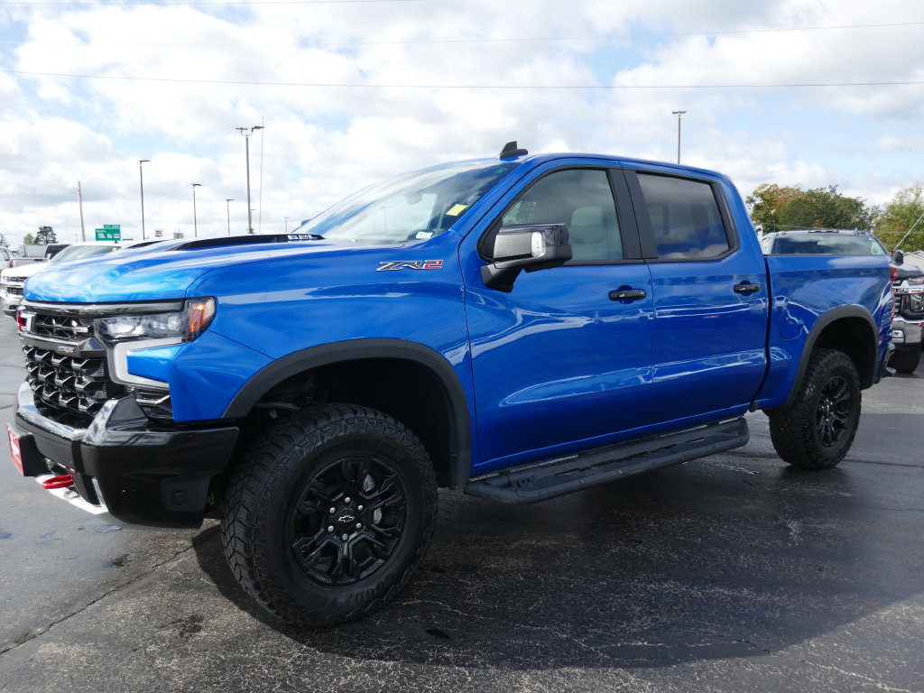 Certified 2022 Chevrolet Silverado 1500 ZR2 w/ Technology Package AWD/4WD image 9