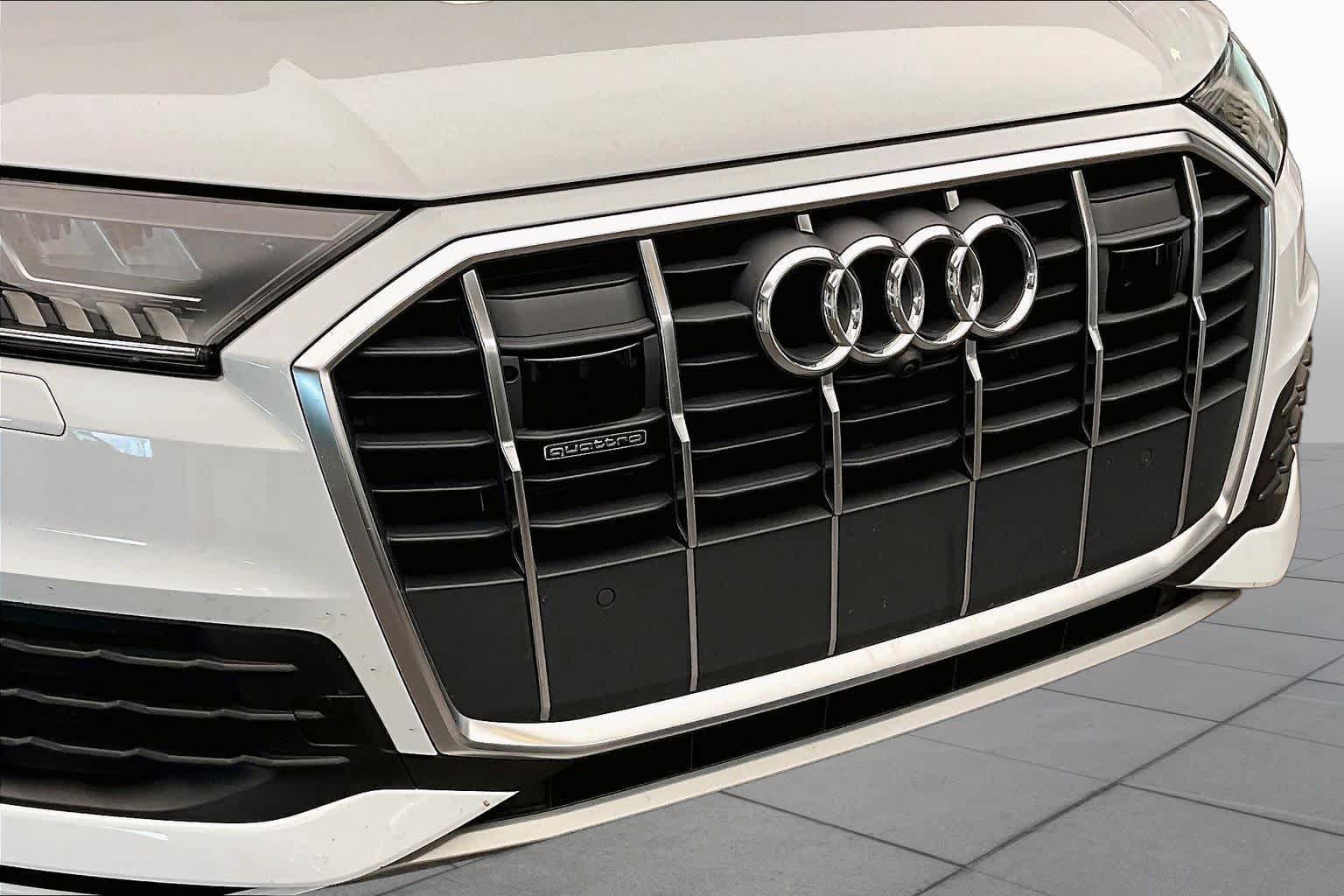 Used 2023 Audi Q7 2.0T Premium Plus w/ Premium Plus Package AWD/4WD image 32
