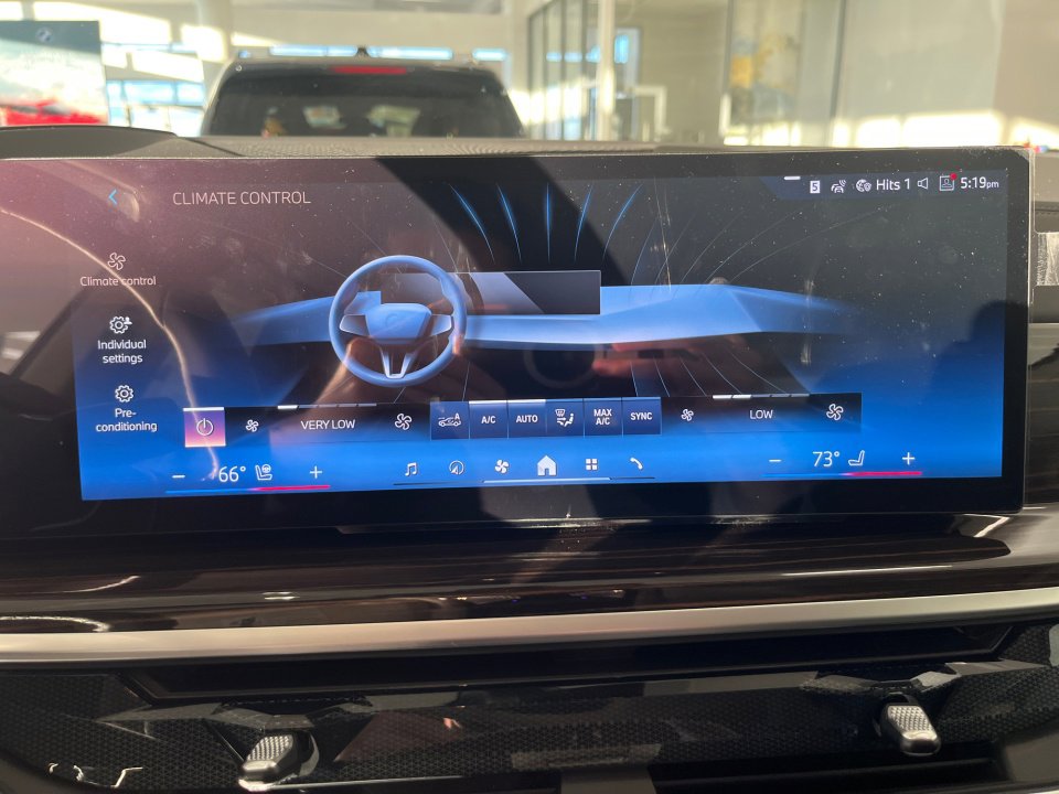 Certified 2026 BMW X7 xDrive40i image 18