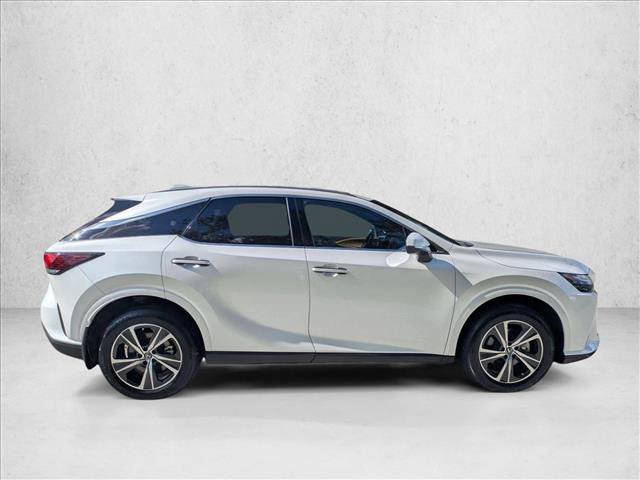 Used 2023 Lexus RX 350 Premium w/ Cold Area Package FWD image 4
