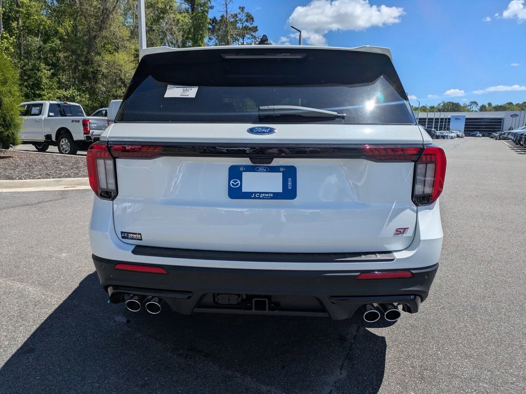 New 2026 Ford Explorer ST image 5