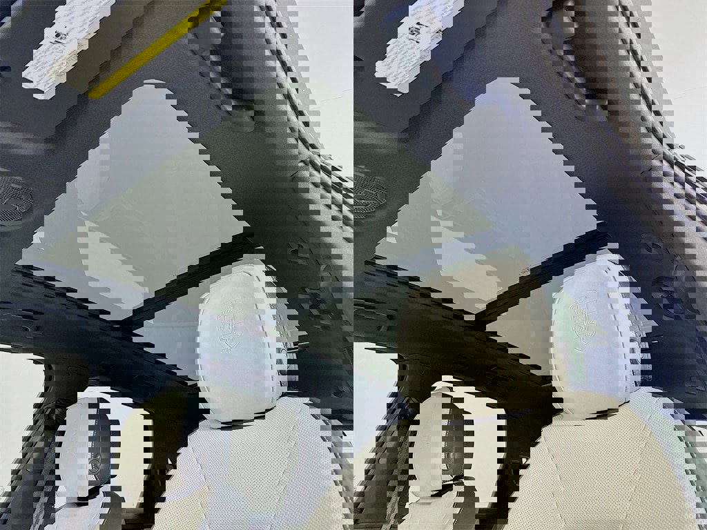 New 2026 Porsche Cayenne E-Hybrid image 22