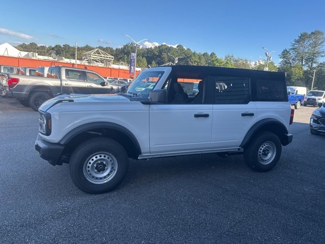 New 2025 Ford Bronco 4-Door image 6