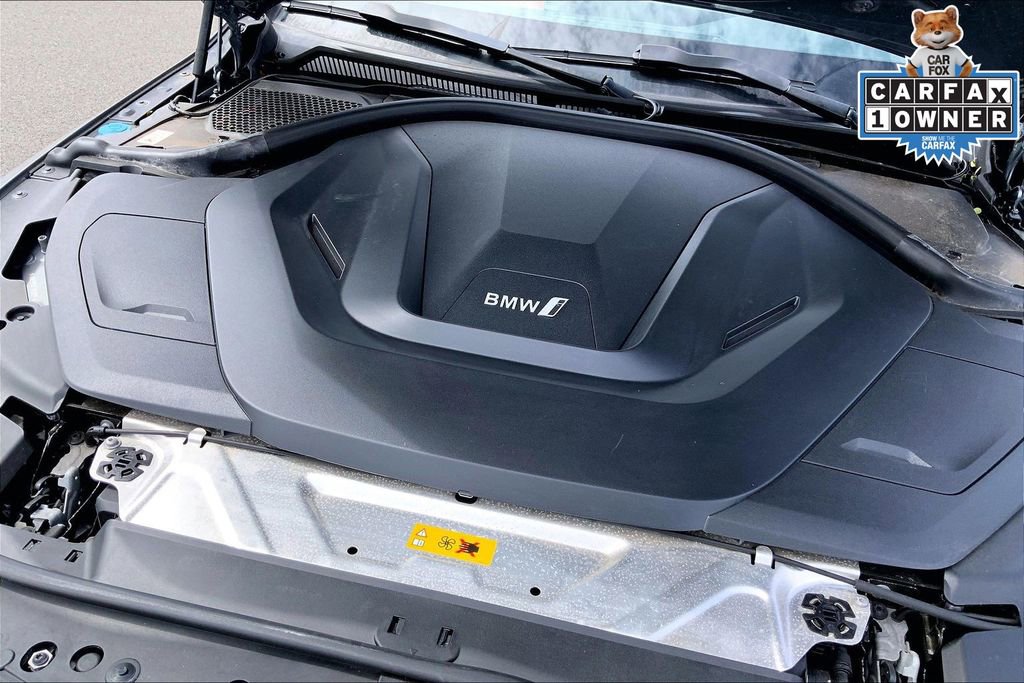 Used 2023 BMW i4 eDrive40 image 32